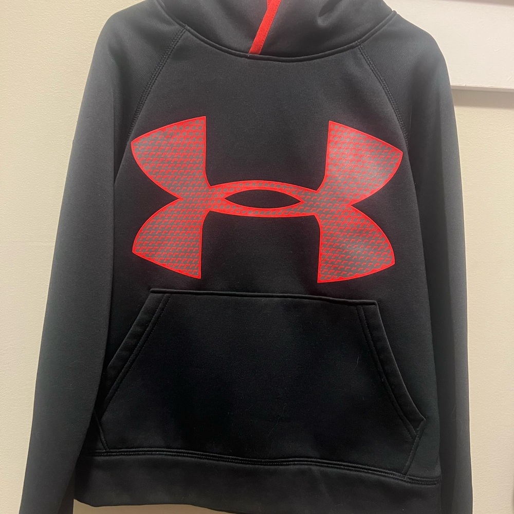 Under Armour Red and Black Pullover Hoodie with Logo youth xs